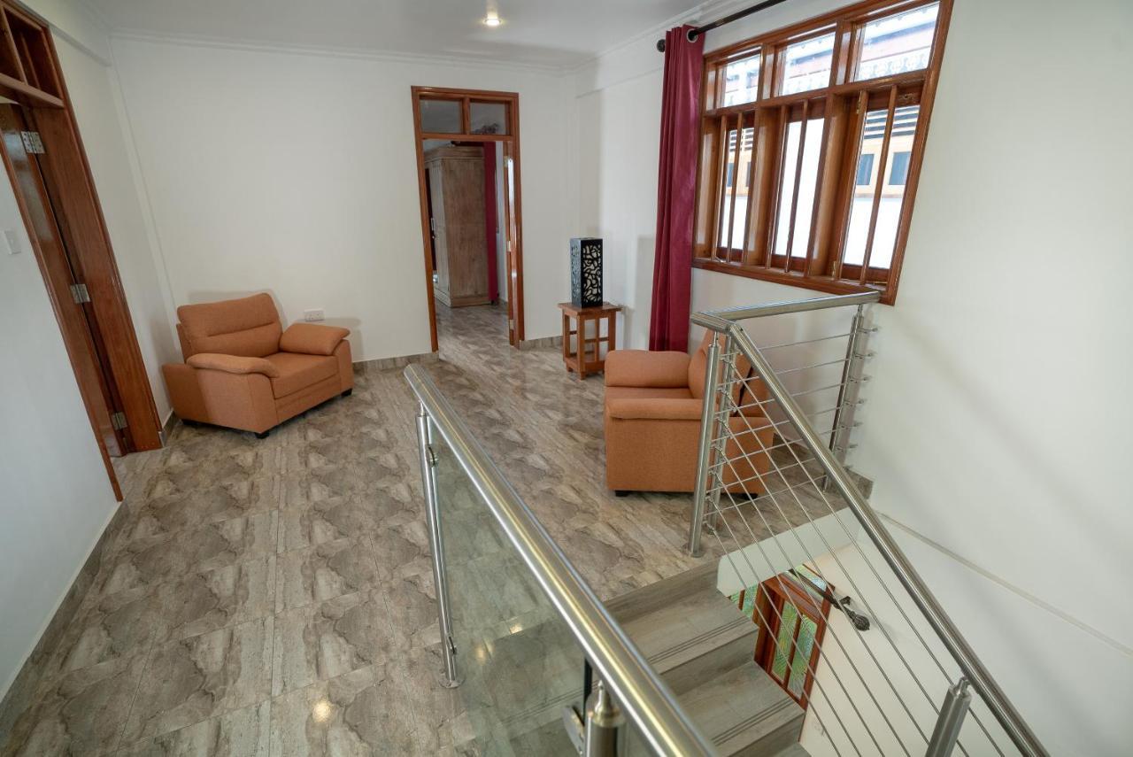 La Belle Residence Self Catering Accommodation Beau Vallon  Bagian luar foto