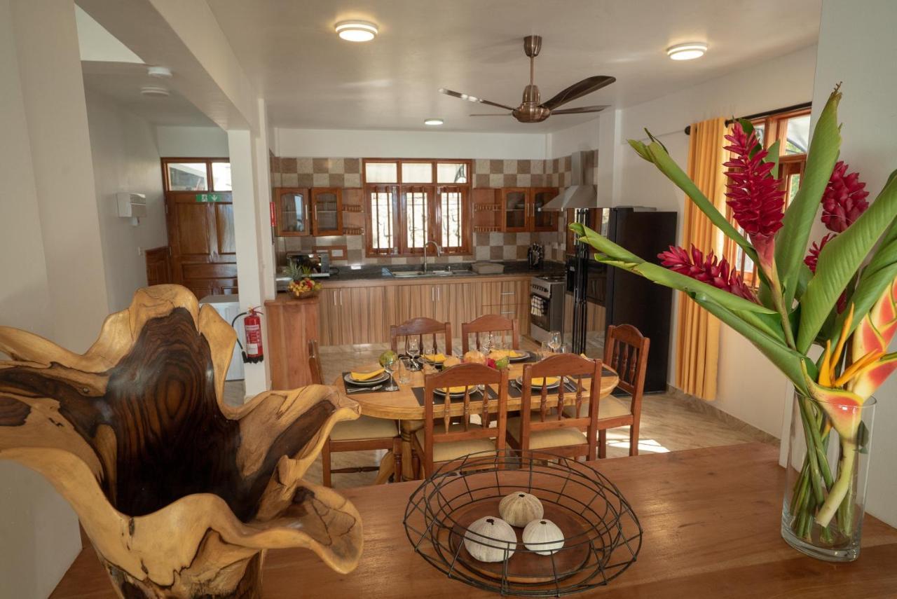 La Belle Residence Self Catering Accommodation Beau Vallon  Bagian luar foto