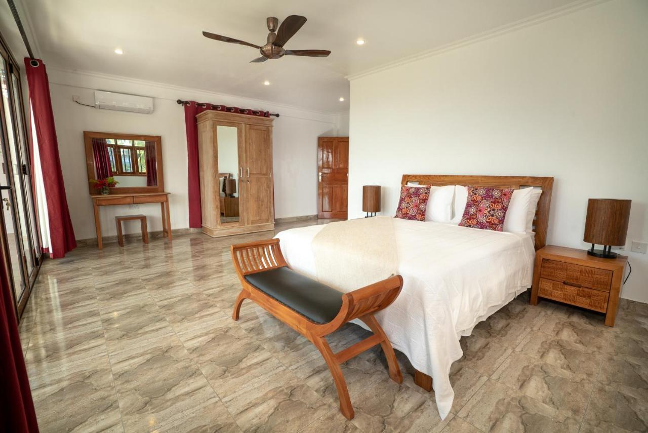La Belle Residence Self Catering Accommodation Beau Vallon  Bagian luar foto