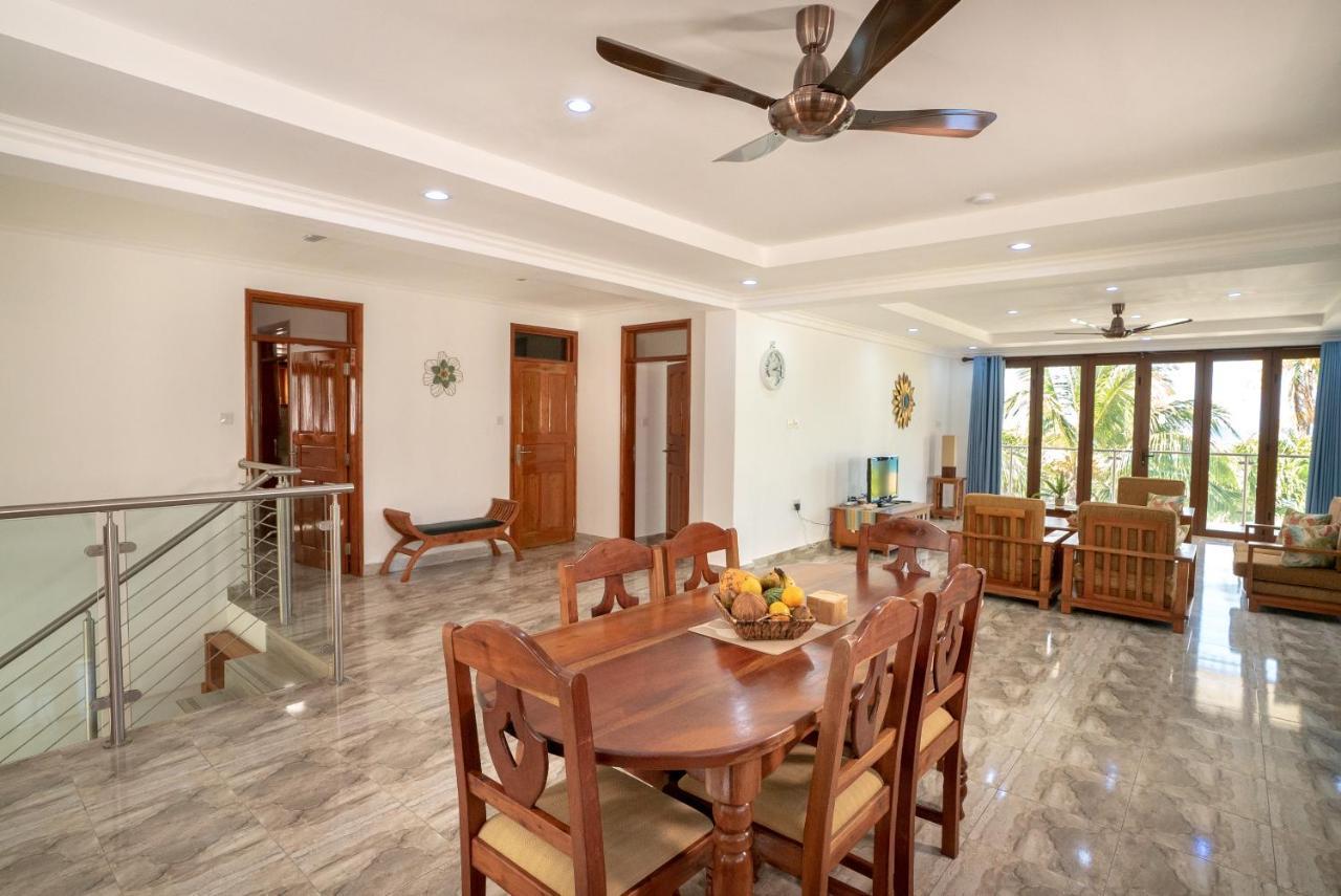 La Belle Residence Self Catering Accommodation Beau Vallon  Bagian luar foto